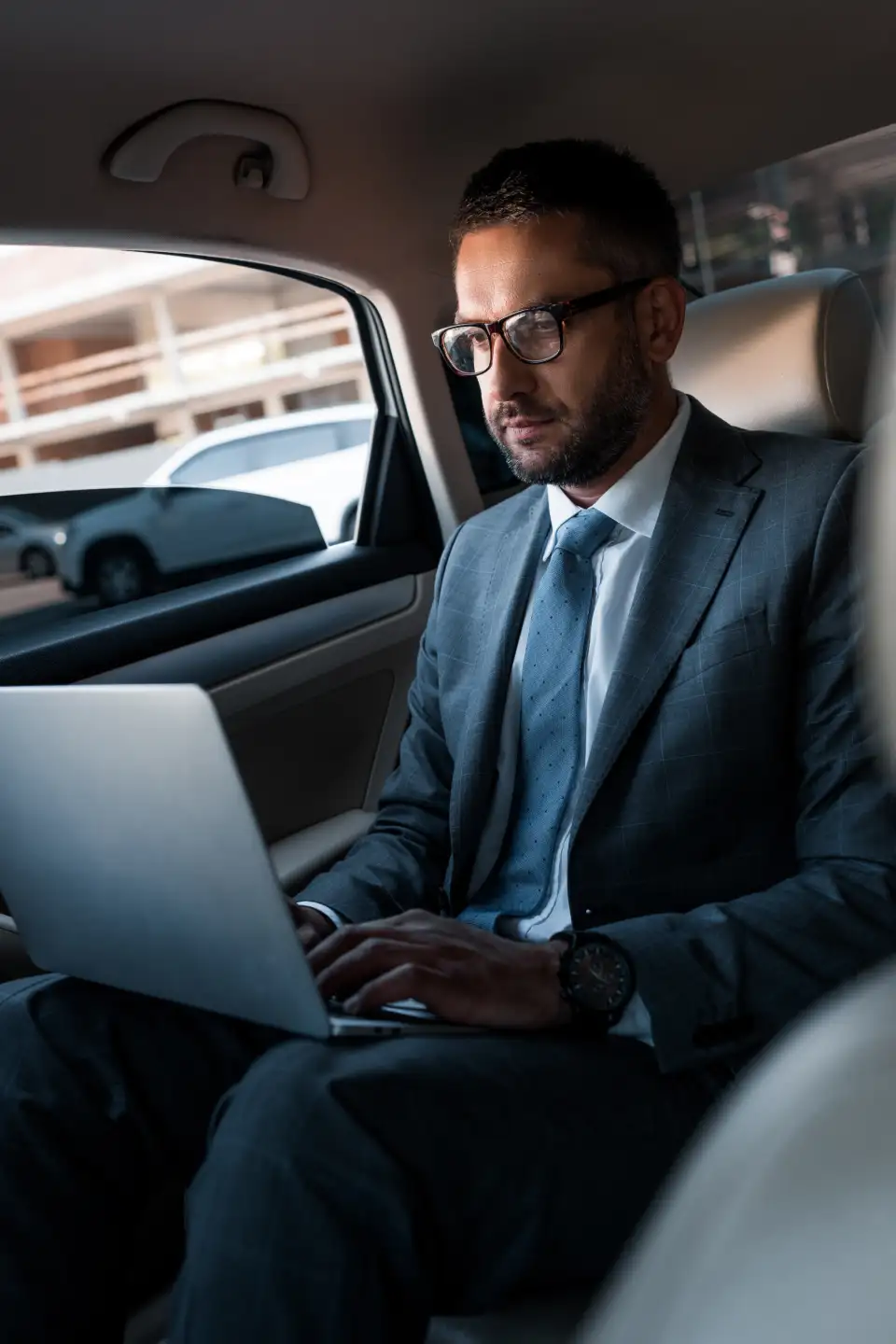 Corporate Black Car Service by The Grand Chauffeur Orlando